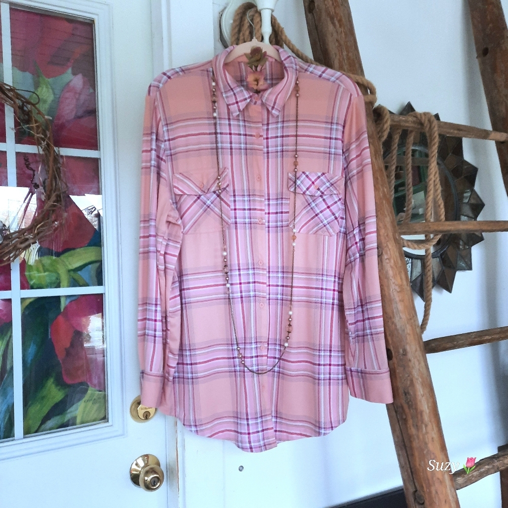 XL Pink Plaid Shirt, Soft Comfy Poly Spandex, Front Pockets